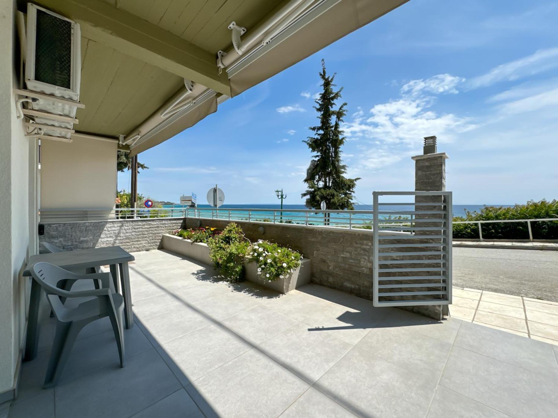 Blue Horizon 2 Apartment Nea Kallikrateia Ngoại thất bức ảnh